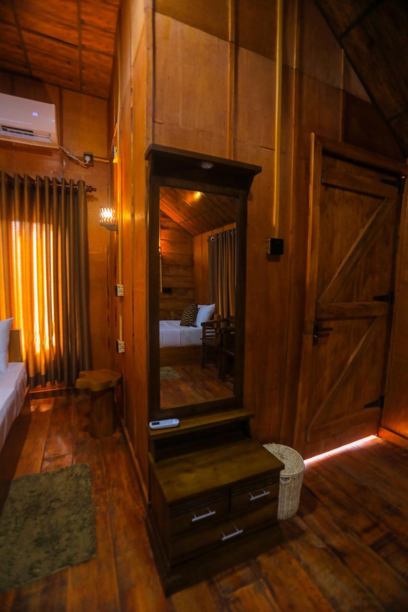 Вілла Lion Wood Treehouse Talkote Екстер'єр фото